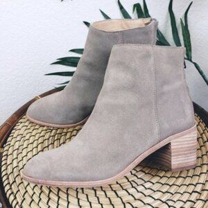 Madewell $228 The Pauline Boot in Suede Ankle Booties size 7.5M Back Zipper